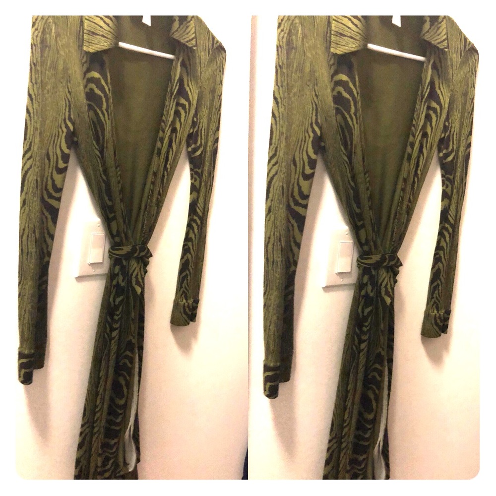 Gorgeous DVF animal print wrap dress